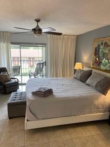 201 178th Dr 304, Sunny Isles Beach, FL 33160