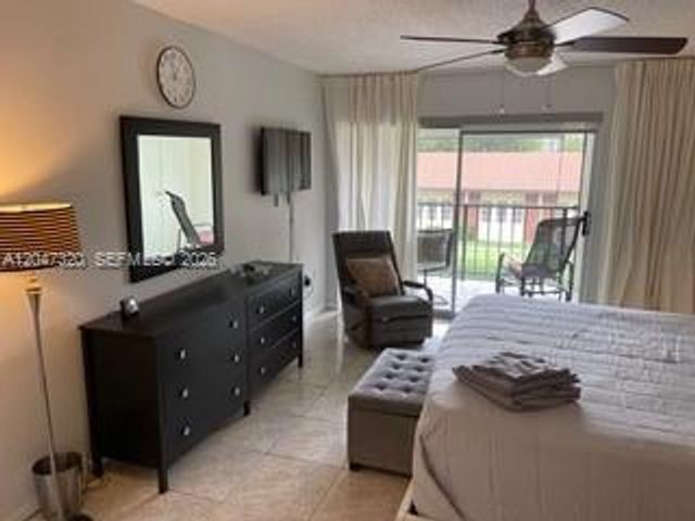 201 178th Dr 304, Sunny Isles Beach, FL 33160