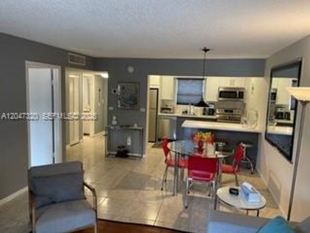 201 178th Dr 304, Sunny Isles Beach, FL 33160