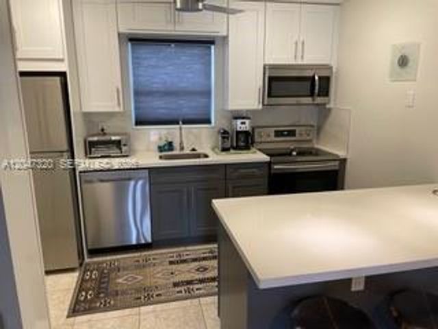 201 178th Dr 304, Sunny Isles Beach, FL 33160