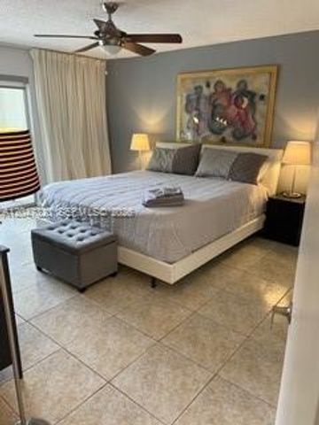 201 178th Dr 304, Sunny Isles Beach, FL 33160