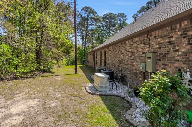 17325 County Road 134, Flint, TX 75762