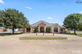 2 HARLEY COURT, Iowa Park, TX 76367