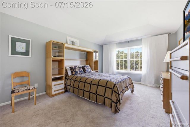 4638 Fox Chase Drive, White Lake Charter Township, MI 48383