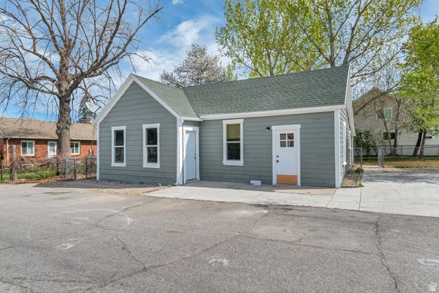 8831 S 400 E, Sandy, UT 84070