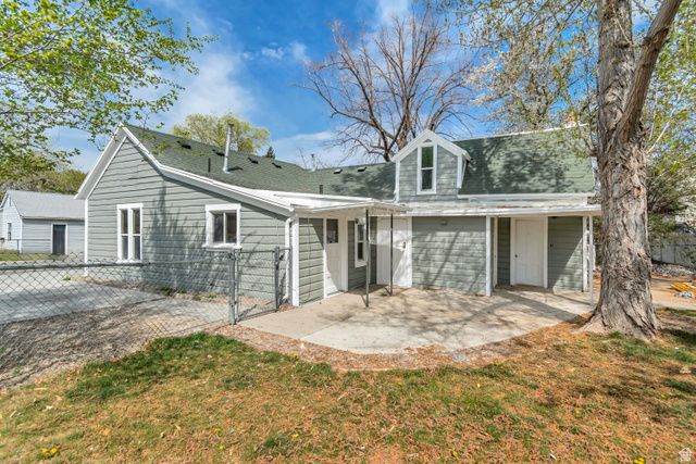 8831 S 400 E, Sandy, UT 84070