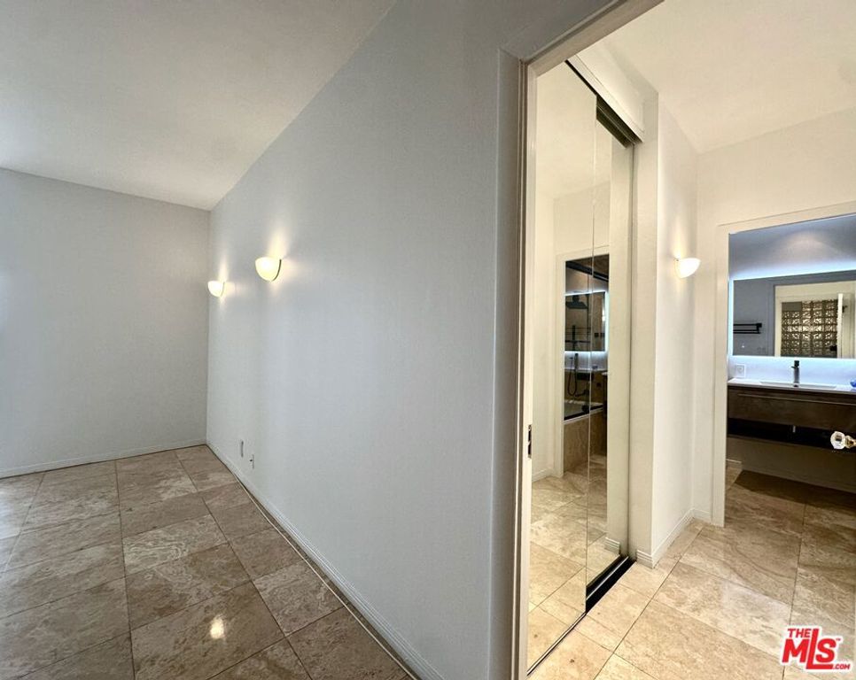 999 N Doheny Drive 711, West Hollywood, CA 90069 — photo 4