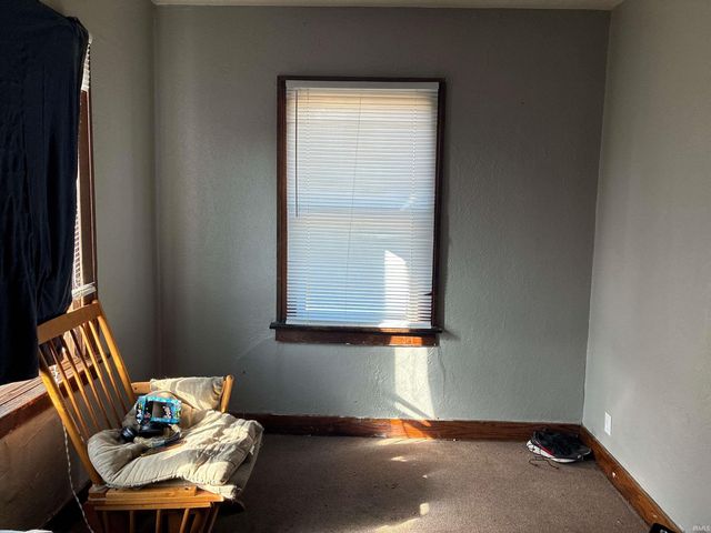 1518 Lincoln Way West, South Bend, IN 46628