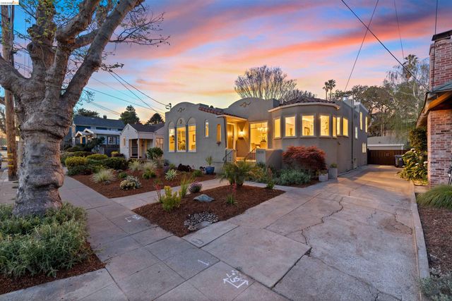 3235 Central Ave, Alameda, CA 94501