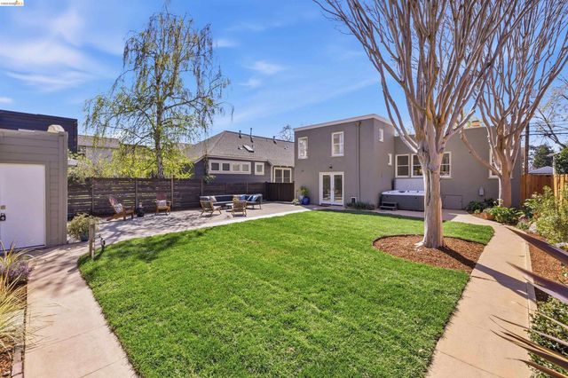 3235 Central Ave, Alameda, CA 94501