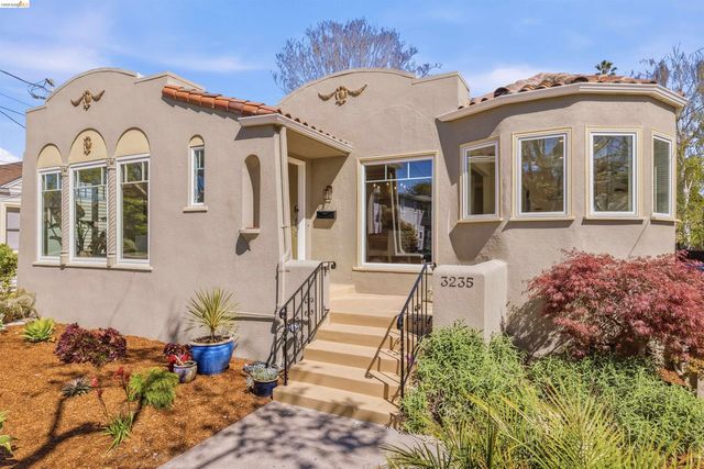 3235 Central Ave, Alameda, CA 94501