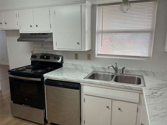 3601 Slade Boulevard, Fort Worth, TX 76116