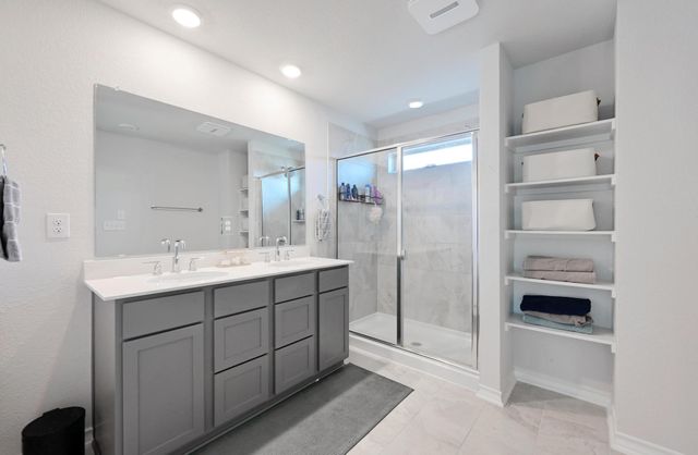 116 Small Seed DR, Buda, TX 78610