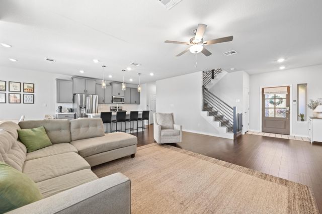 116 Small Seed DR, Buda, TX 78610