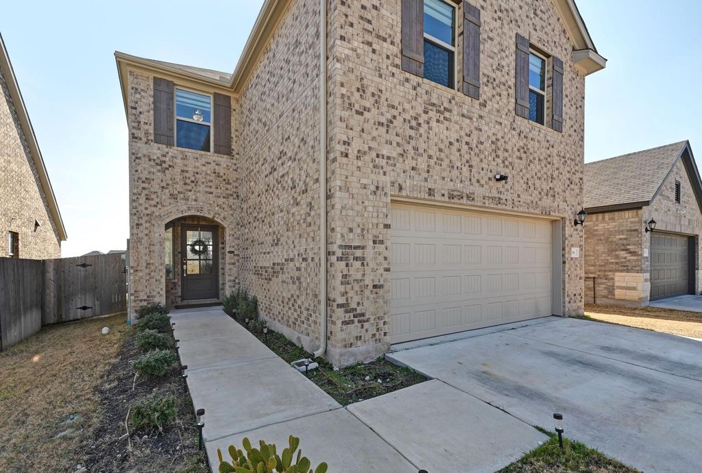 116 Small Seed DR, Buda, TX 78610