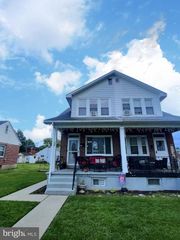 520 MUHLENBERG ST, Reading, PA 19605