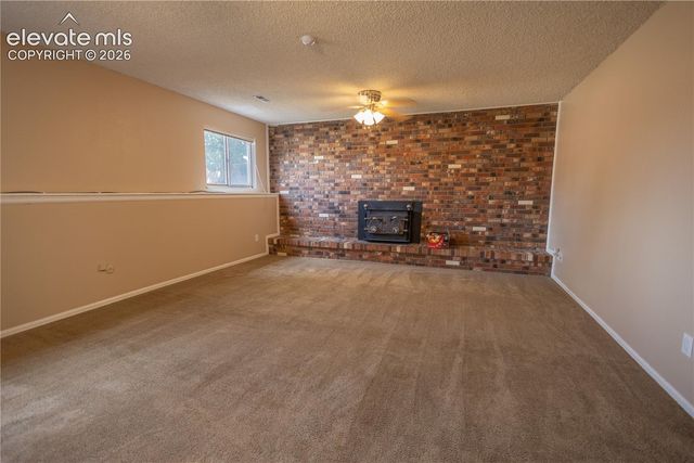 1309 Kingsroyal Boulevard, Pueblo, CO 81005