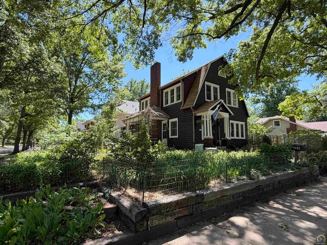 1401 SW 3rd St., Topeka, KS 66606