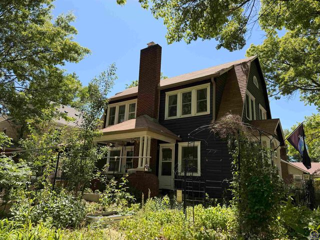 1401 SW 3rd St., Topeka, KS 66606