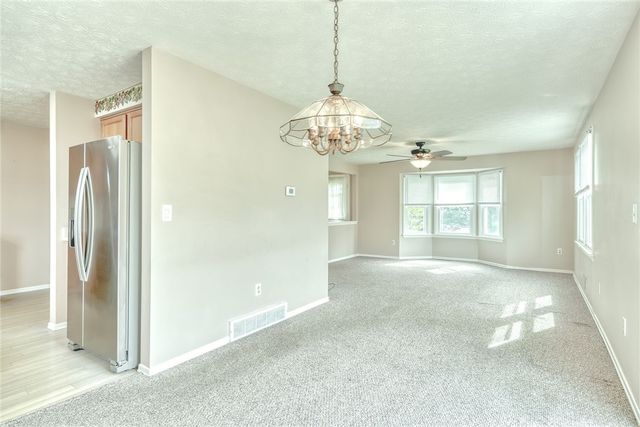291 Deerhurst Lane, Webster, NY 14580