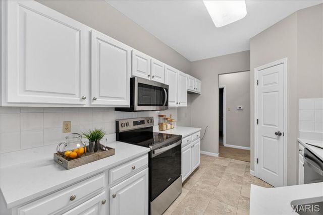 853 Wellesley Place Drive, Chesterfield, MO 63017