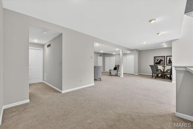 853 Wellesley Place Drive, Chesterfield, MO 63017