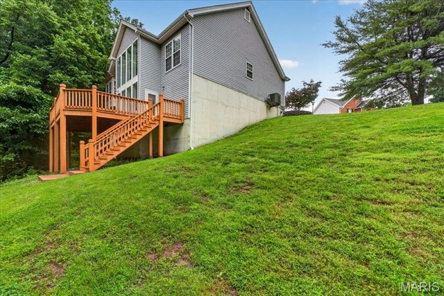 853 Wellesley Place Drive, Chesterfield, MO 63017