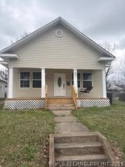 807 N J Street, Muskogee, OK 74403