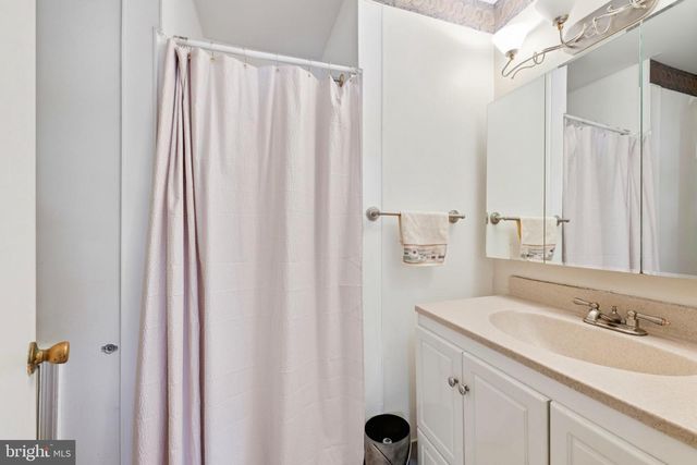 1265 BARCLAY CRES, Yardley, PA 19067