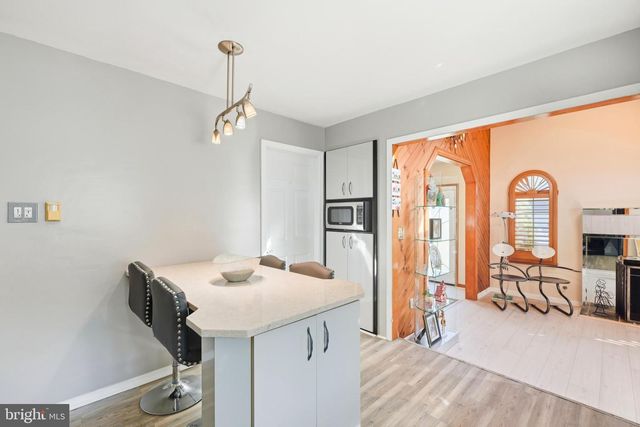 1265 BARCLAY CRES, Yardley, PA 19067