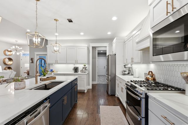 225 Vintage Cove, Conway, AR 72034