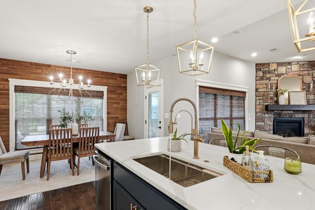 225 Vintage Cove, Conway, AR 72034