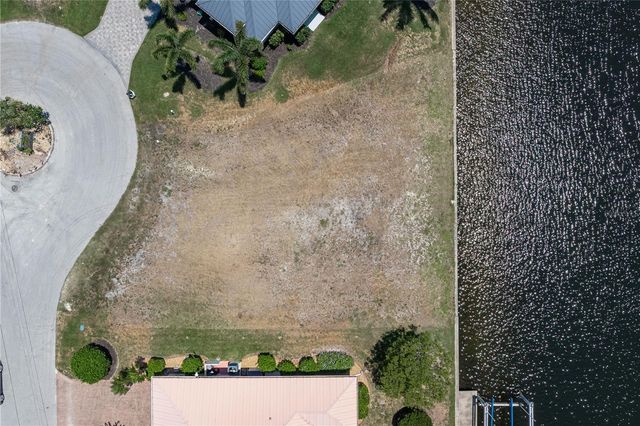 1474 KITTIWAKE DRIVE, Punta Gorda, FL 33950