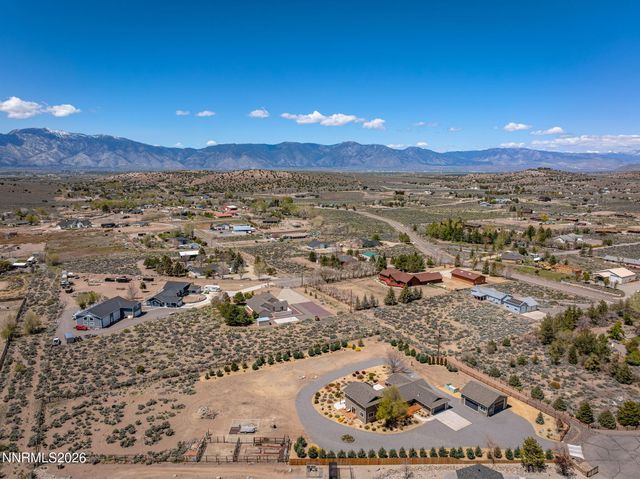 1324 Tamzy Court, Gardnerville, NV 89410