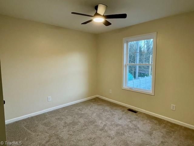 319 E 3rd Ave Extension, Lexington, NC 27292