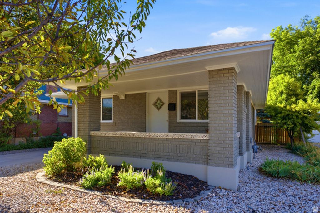 162 E COMMONWEALTH AVE, Salt Lake City, UT 84115 — exterior