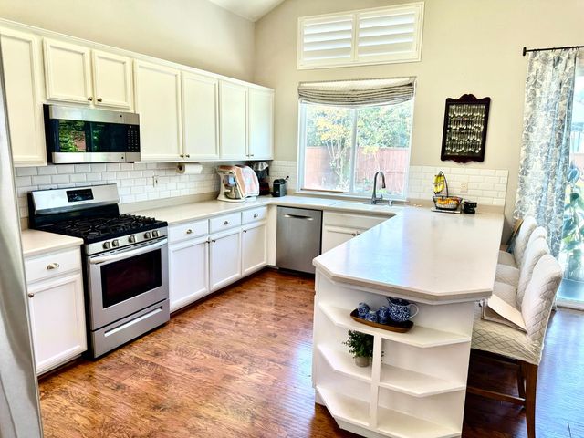10421 Almanor Cir, Stockton, CA 95219