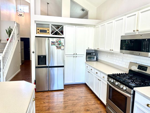 10421 Almanor Cir, Stockton, CA 95219