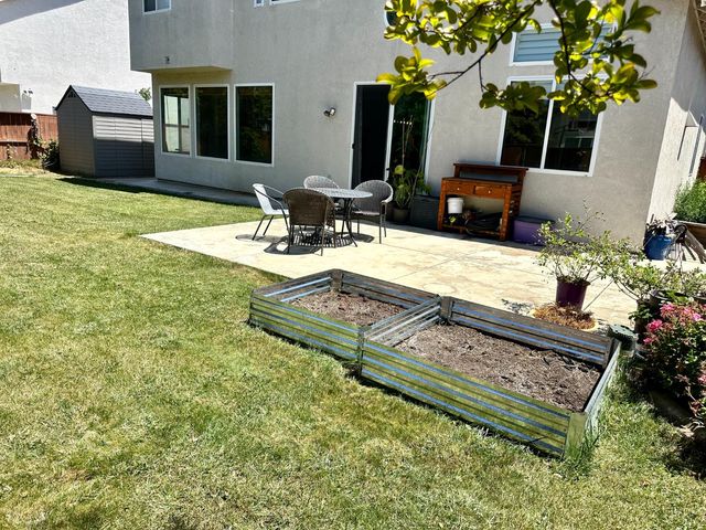 10421 Almanor Cir, Stockton, CA 95219