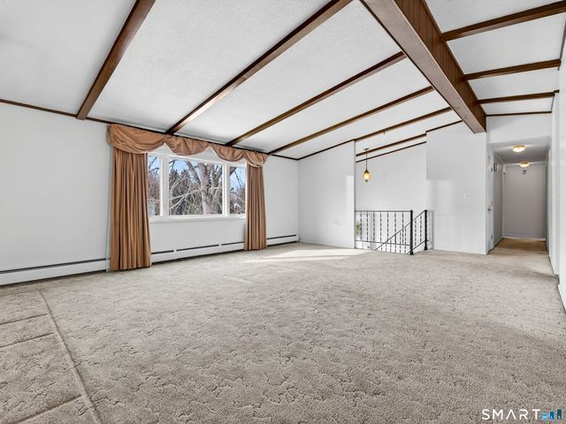 8 Lapstrake Court, Groton, CT 06355