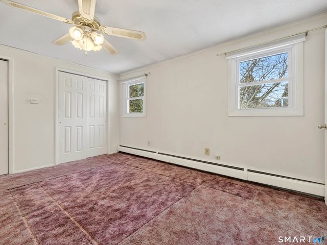 8 Lapstrake Court, Groton, CT 06355