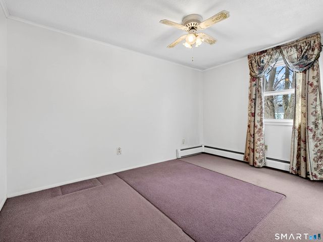 8 Lapstrake Court, Groton, CT 06355