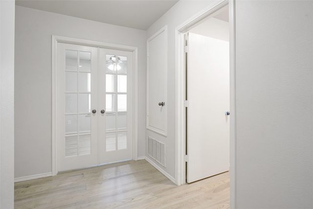 532 Stirrup Bar Drive, Fort Worth, TX 76179