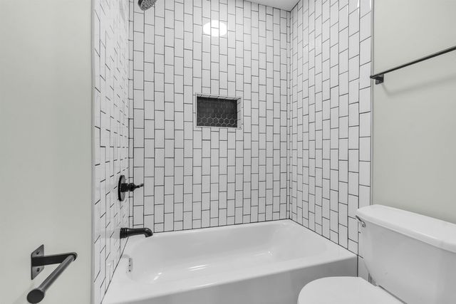 2547 REESE LAKE CIR, Memphis, TN 38133