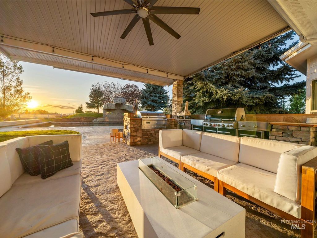 6255 S Tarrega Ln, Meridian, ID 83642 photo 38