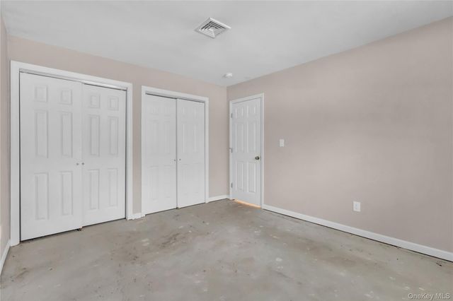 2 7th Street, Center Moriches, NY 11934