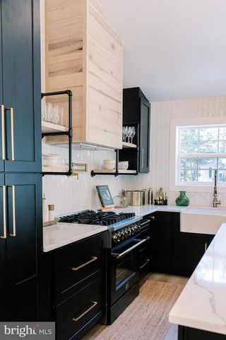 268 DOGWOOD DR, Mount Jackson, VA 22842