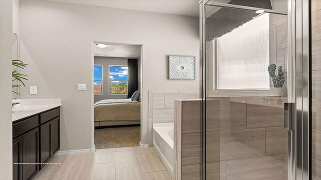 1501 Brillo del Cielo Street NW, Los Lunas, NM 87031