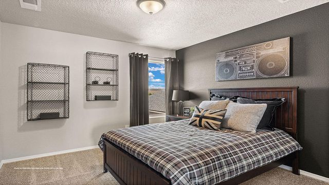 1501 Brillo del Cielo Street NW, Los Lunas, NM 87031