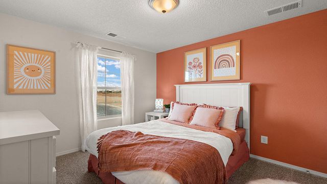 1501 Brillo del Cielo Street NW, Los Lunas, NM 87031